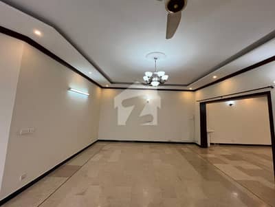 14 Marla Ground Portion For Rent In G13/3