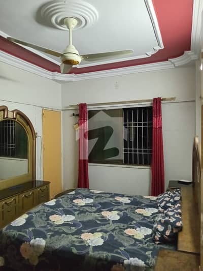 Suleman Plaza 3 Bed DD 3 Side Corner West Open Flat In Block 10 Gulshan Near Chase Value Main Rashid Minhas Road