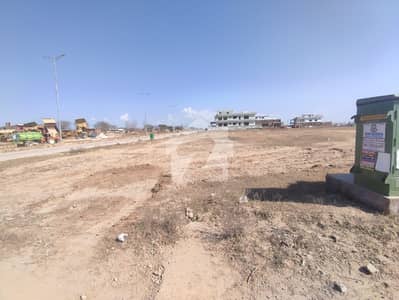35x70 10 Marla Street 83 plot for Sale G-14/2