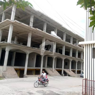 بہارہ کھوہ اسلام آباد میں 1 کنال Studio عمارت 12.5 کروڑ میں برائے فروخت۔