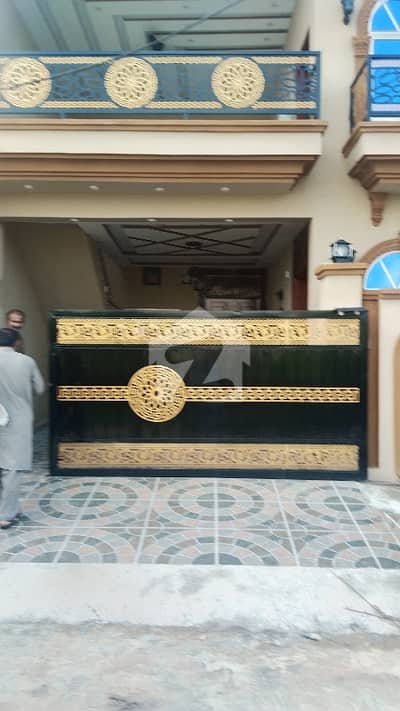 صنوبر سٹی اڈیالہ روڈ,راولپنڈی میں 3 کمروں کا 5 مرلہ مکان 1.4 کروڑ میں برائے فروخت۔ صنوبر سٹی اڈیالہ روڈ,راولپنڈی میں 3 کمروں کا 5 مرلہ مکان 1.4 کروڑ میں برائے فروخت۔