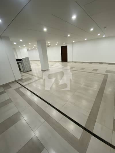 PUBLIC COMMERCIAL - 3000 SQFT GROUND FLOOR - CLINIC IT HOUSE MULTINATIONAL ETC PUBLIC COMMERCIAL - 3000 SQFT GROUND FLOOR - CLINIC IT HOUSE MULTINATIONAL ETC