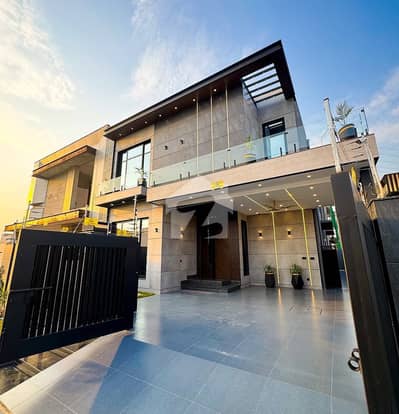 10 Marla Luxury House for Sale in DHA Phase 5 Lahore 10 Marla Luxury House for Sale in DHA Phase 5 Lahore