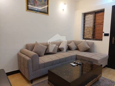 FURNISHED FLAT FOR RENT IN JOHAR TOWN BLOCK H3 LAHORE FURNISHED FLAT FOR RENT IN JOHAR TOWN BLOCK H3 LAHORE