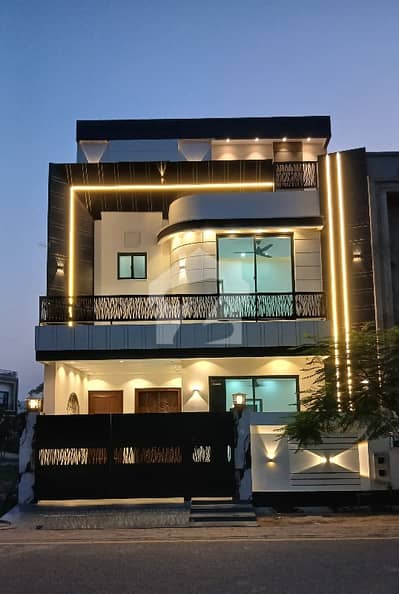 5 MARLA NEW BRAND HOUSE AVAILABLE FOR SALE IN DREAM GARDEN LAHORE 5 MARLA NEW BRAND HOUSE AVAILABLE FOR SALE IN DREAM GARDEN LAHORE