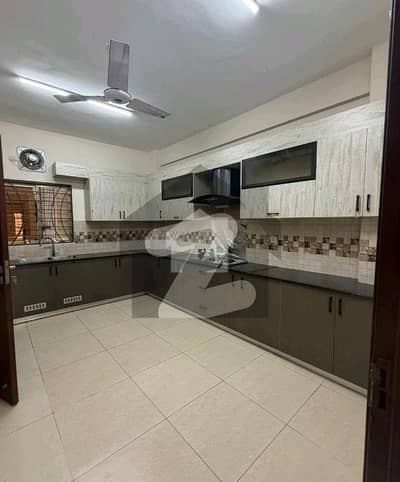 Prime Location 2700 Square Feet Flat For Sale In Askari 5 - Sector J Karachi