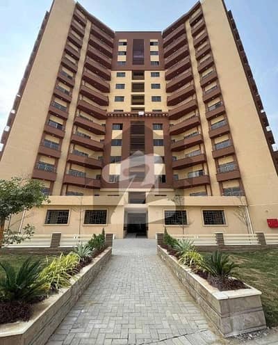 Good Prime Location 3000 Square Feet Flat For Sale In Askari 5 - Sector J