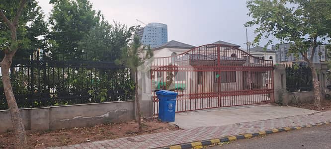 A Block Kanal Plot Top Heighted Solid Land One Of The Most Desirable Location For Sale