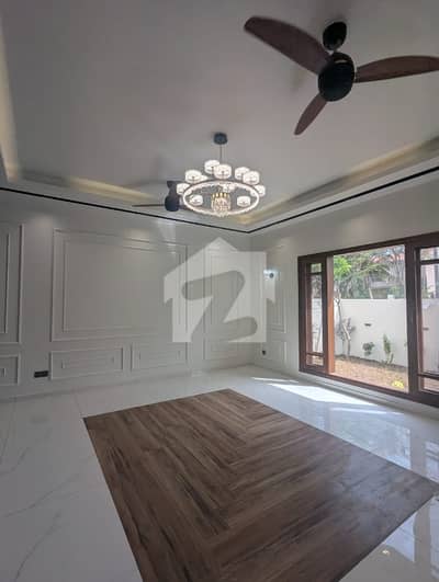 ڈی ایچ اے فیز 6 ڈی ایچ اے ڈیفینس,کراچی میں 1 کنال Studio مکان 23.0 کروڑ میں برائے فروخت۔