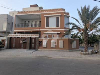 ڈی ایچ اے فیز 6 ڈی ایچ اے ڈیفینس,کراچی میں 12 مرلہ Studio مکان 17.5 کروڑ میں برائے فروخت۔