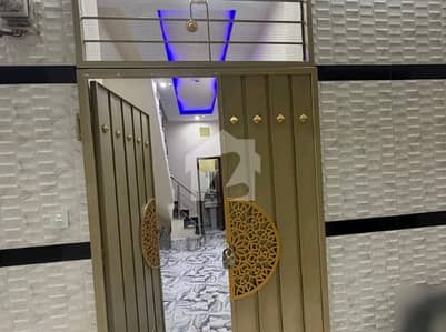 یتیم خانہ چوک ملتان روڈ,لاہور میں 4 کمروں کا 2 مرلہ مکان 95.0 لاکھ میں برائے فروخت۔