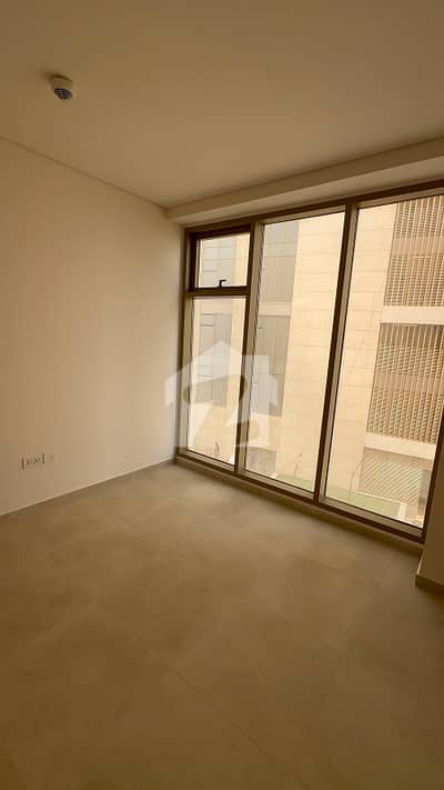 Sea Facing 3 Bed + Maid | 2480 Square Feet | The Views Emaar Oceanfront Sea Facing 3 Bed + Maid | 2480 Square Feet | The Views Emaar Oceanfront