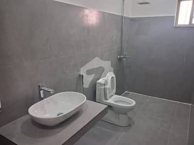 4 BED HOUSE AVAILABLE FOR RENT IN ASKARI 11 LAHORE CANTT