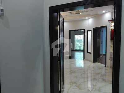 1 Kanal Upper Portion For Rent In Beautiful Wapda Town Phase 1 - Block E1