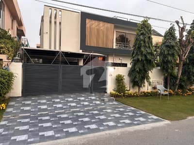 ڈی ایچ اے فیز 3 - بلاک ایکس ڈی ایچ اے فیز 3,ڈی ایچ اے ڈیفینس,لاہور میں 5 کمروں کا 1 کنال مکان 11.25 کروڑ میں برائے فروخت۔ ڈی ایچ اے فیز 3 - بلاک ایکس ڈی ایچ اے فیز 3,ڈی ایچ اے ڈیفینس,لاہور میں 5 کمروں کا 1 کنال مکان 11.25 کروڑ میں برائے فروخت۔