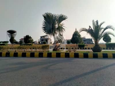 Prime Location C Block 5 Marla Plot Available For Sale Prime Location C Block 5 Marla Plot Available For Sale