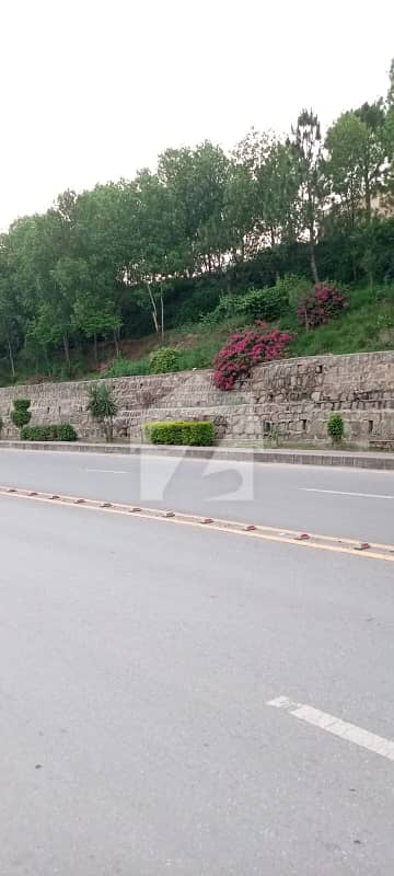 بحریہ ٹاؤن فیز 4 بحریہ ٹاؤن راولپنڈی,راولپنڈی میں 3 کمروں کا 1 کنال زیریں پورشن 1.3 لاکھ میں کرایہ پر دستیاب ہے۔