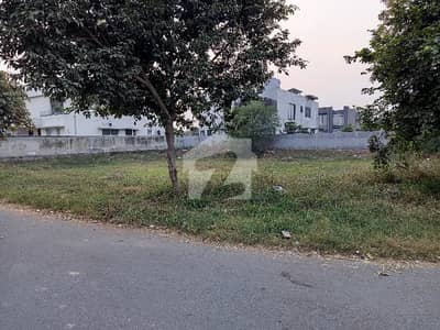 10 MARLA PLOT AVAILABLE FOR SALE IN DHA PRISM 9. . BEST LOCATION