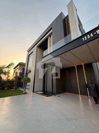 1 Kanal Brand New Furnished House For Sale