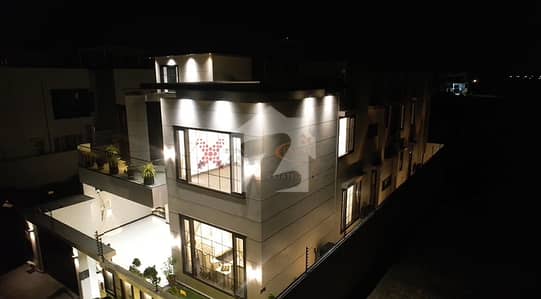 BRAND NEW UPPER PORTION FOR RENT DHA PHASE 8 BRAND NEW UPPER PORTION FOR RENT DHA PHASE 8