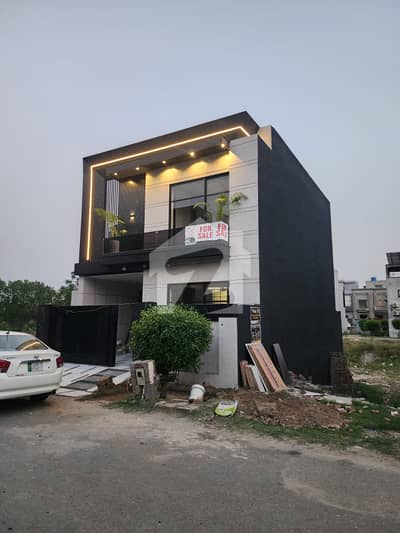 05 Marla Brand New House For Sale