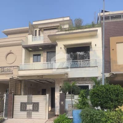 سٹی ہاؤسنگ ۔ فیز 2 سٹی ہاؤسنگ سوسائٹی,گوجرانوالہ میں 4 کمروں کا 5 مرلہ مکان 1.7 کروڑ میں برائے فروخت۔ سٹی ہاؤسنگ ۔ فیز 2 سٹی ہاؤسنگ سوسائٹی,گوجرانوالہ میں 4 کمروں کا 5 مرلہ مکان 1.7 کروڑ میں برائے فروخت۔