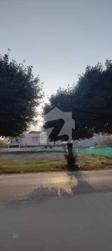 ڈی ایچ اے فیز9 پریزم - بلاک اے ڈی ایچ اے فیز9 پریزم,ڈی ایچ اے ڈیفینس,لاہور میں 1 کنال رہائشی پلاٹ 2.5 کروڑ میں برائے فروخت۔ ڈی ایچ اے فیز9 پریزم - بلاک اے ڈی ایچ اے فیز9 پریزم,ڈی ایچ اے ڈیفینس,لاہور میں 1 کنال رہائشی پلاٹ 2.5 کروڑ میں برائے فروخت۔