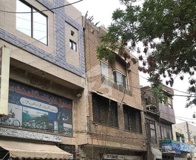 والٹن روڈ لاہور میں 4 مرلہ Studio عمارت 2.98 کروڑ میں برائے فروخت۔