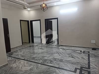 جناح گارڈنز فیز 1 جناح گارڈنز,ایف ای سی ایچ ایس,اسلام آباد میں 2 کمروں کا 7 مرلہ زیریں پورشن 60.0 ہزار میں کرایہ پر دستیاب ہے۔