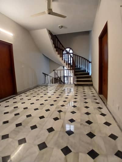 Elegant Anexy | 4BHK | Perfect Address | F-11 | Offered For Rent