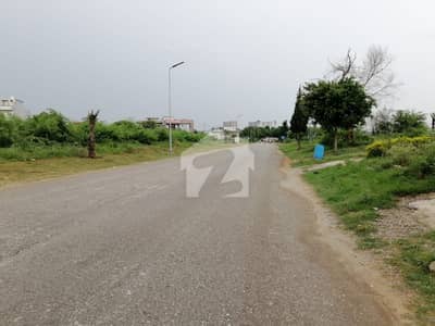 E-18 Health Enclave Islamabad Main Entrance Kanal Plot