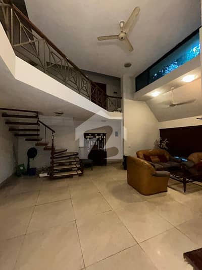 14 MARLA HOUSE FOR RENT ZAHOR ILAHI ROAD
