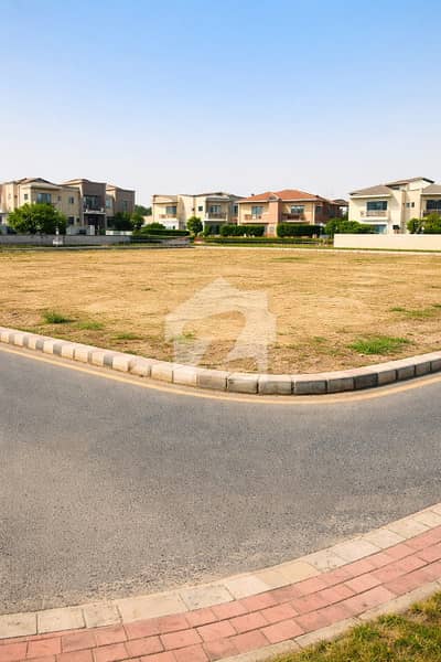 18 Marla Plot Block-D Super Hot Location 18 Marla Plot Block-D Super Hot Location