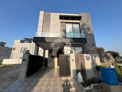 FULLY FURNISHED 5 MARLA HOUSE FOR RENT IN DHA PHASE 9 TOWN PRIME LOCATION FULLY FURNISHED 5 MARLA HOUSE FOR RENT IN DHA PHASE 9 TOWN PRIME LOCATION