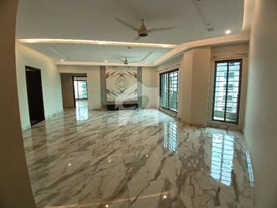 4 Bed Brand New Apartment for rent