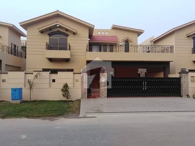 Most Widespread Road - 17 Marla Brigadier House - Sector F