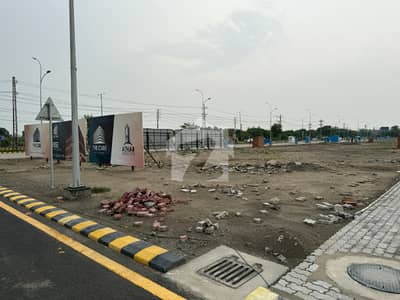 330 Sq. ft Ground Floor Shop Cube Shopping Mall Etihad Town Phase-1