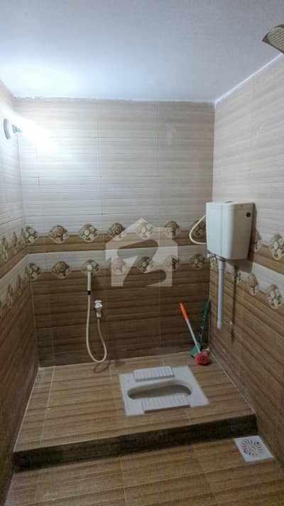 FIRST FLOOR PORTION FOR RENT