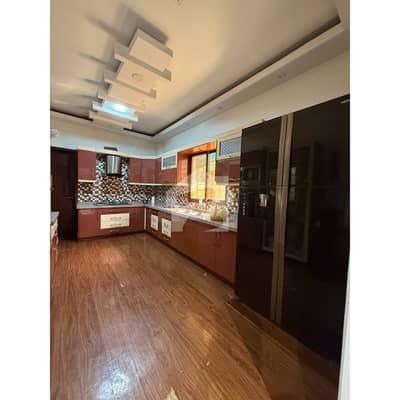 400 Sq Yard Vip Bungalow For Rent 10 Rooms 10 Washroom 400 Sq Yard Vip Bungalow For Rent 10 Rooms 10 Washroom