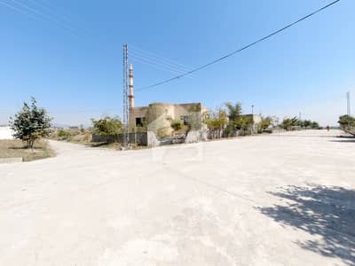 Corner Commercial Plot for Sale in Zamar Valley