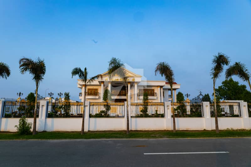 3 KANAL BUNGALOW FOR SALE 3 KANAL BUNGALOW FOR SALE