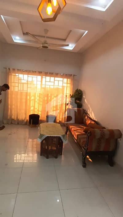 7 Marla Corner + Facing Park Luxury Furnished Upper Portion For Rent