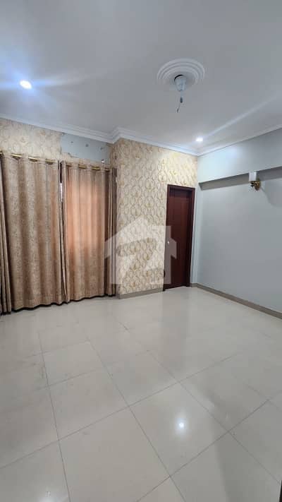 450 Square Feet Flat In DHA Phase 6 Is Available 450 Square Feet Flat In DHA Phase 6 Is Available