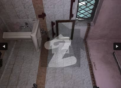 سبزہ زار سکیم ۔ بلاک بی سبزہ زار سکیم,لاہور میں 3 کمروں کا 1 کنال بالائی پورشن 1.15 لاکھ میں کرایہ پر دستیاب ہے۔ سبزہ زار سکیم ۔ بلاک بی سبزہ زار سکیم,لاہور میں 3 کمروں کا 1 کنال بالائی پورشن 1.15 لاکھ میں کرایہ پر دستیاب ہے۔