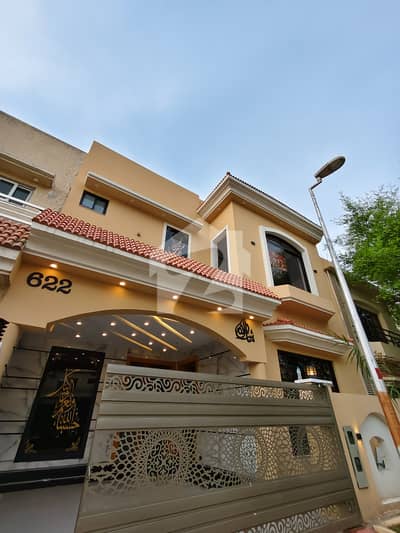 7 MRLA BRAND NEW DOUBLE UNIT HOUSE FOR SALE IN USMAN BLOCK PHASE 8 7 MRLA BRAND NEW DOUBLE UNIT HOUSE FOR SALE IN USMAN BLOCK PHASE 8