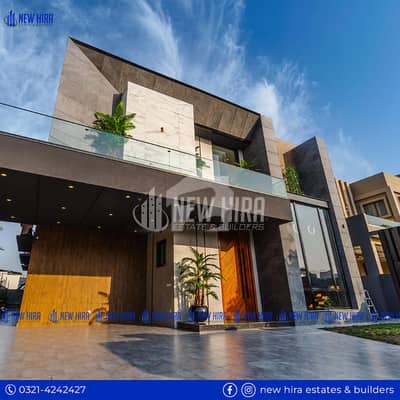 1 KANAL FULL LUXURIOUS HOUSE FOR SALE AT PRIME LOCATION OF DHA PHASE 7