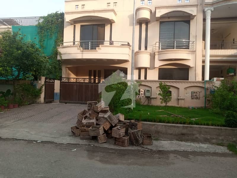 آئی ۔ 8 اسلام آباد میں 3 کمروں کا 12 مرلہ بالائی پورشن 2.0 لاکھ میں کرایہ پر دستیاب ہے۔ آئی ۔ 8 اسلام آباد میں 3 کمروں کا 12 مرلہ بالائی پورشن 2.0 لاکھ میں کرایہ پر دستیاب ہے۔