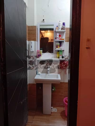 گلشنِ اقبال - بلاک 13 سی گلشنِ اقبال,گلشنِ اقبال ٹاؤن,کراچی میں 3 کمروں کا 6 مرلہ بالائی پورشن 2.0 کروڑ میں برائے فروخت۔ گلشنِ اقبال - بلاک 13 سی گلشنِ اقبال,گلشنِ اقبال ٹاؤن,کراچی میں 3 کمروں کا 6 مرلہ بالائی پورشن 2.0 کروڑ میں برائے فروخت۔