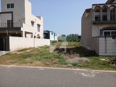Residential Beautiful Location Possession 2 Side Cover DB Pole Clear