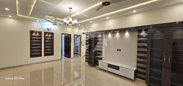 Brand New 1 Kanal Sunface Approved LOP NOC House available for Sale Brand New 1 Kanal Sunface Approved LOP NOC House available for Sale